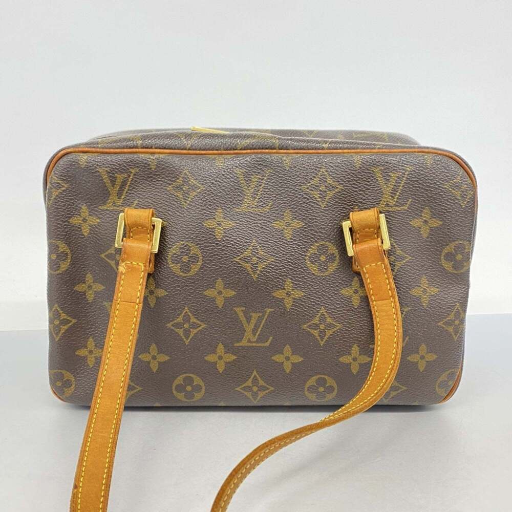LOUIS VUITTON Brown Monogram Shoulder Bag - Picture 14 of 14